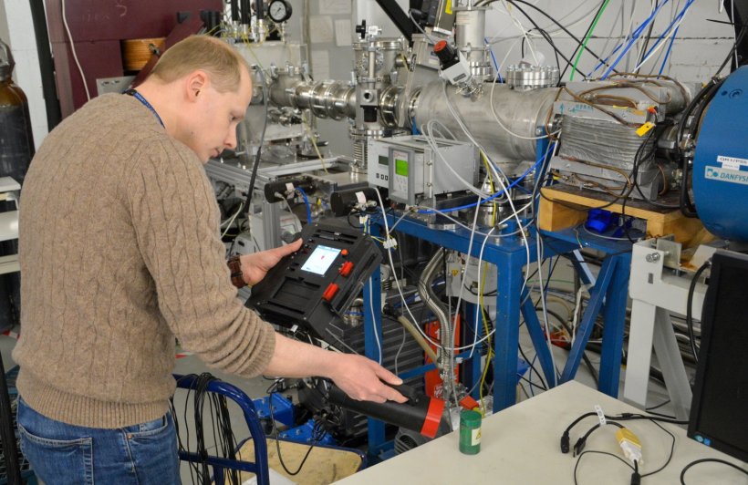 A new type of handheld multi-purpose radiation detector that detects almost all...