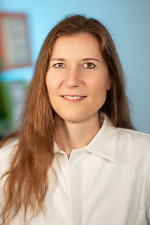 portrait of anja feldmann